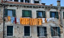 Bucato veneziano (04/2013).
 The way Venetians dry their clothes